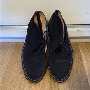Elegant Navy Blue DRIES VAN NOTEN suede Chukka Boots for Men